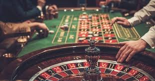 apin bk mobile app interface showing live roulette table on smartphone